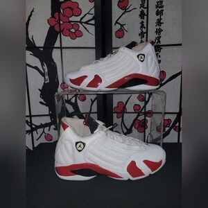 Jordan 14 Retro Candy Cane Sneakers